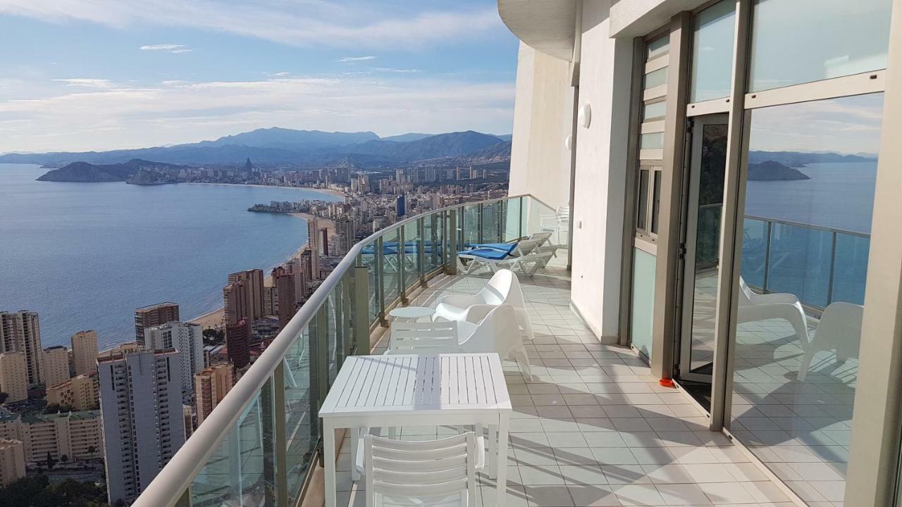 Deluxe Penthouse On The 42Nd Floor With Amazing Sea Views Apartment Benidorm Exterior photo